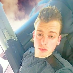 Meet your Posher, Robert